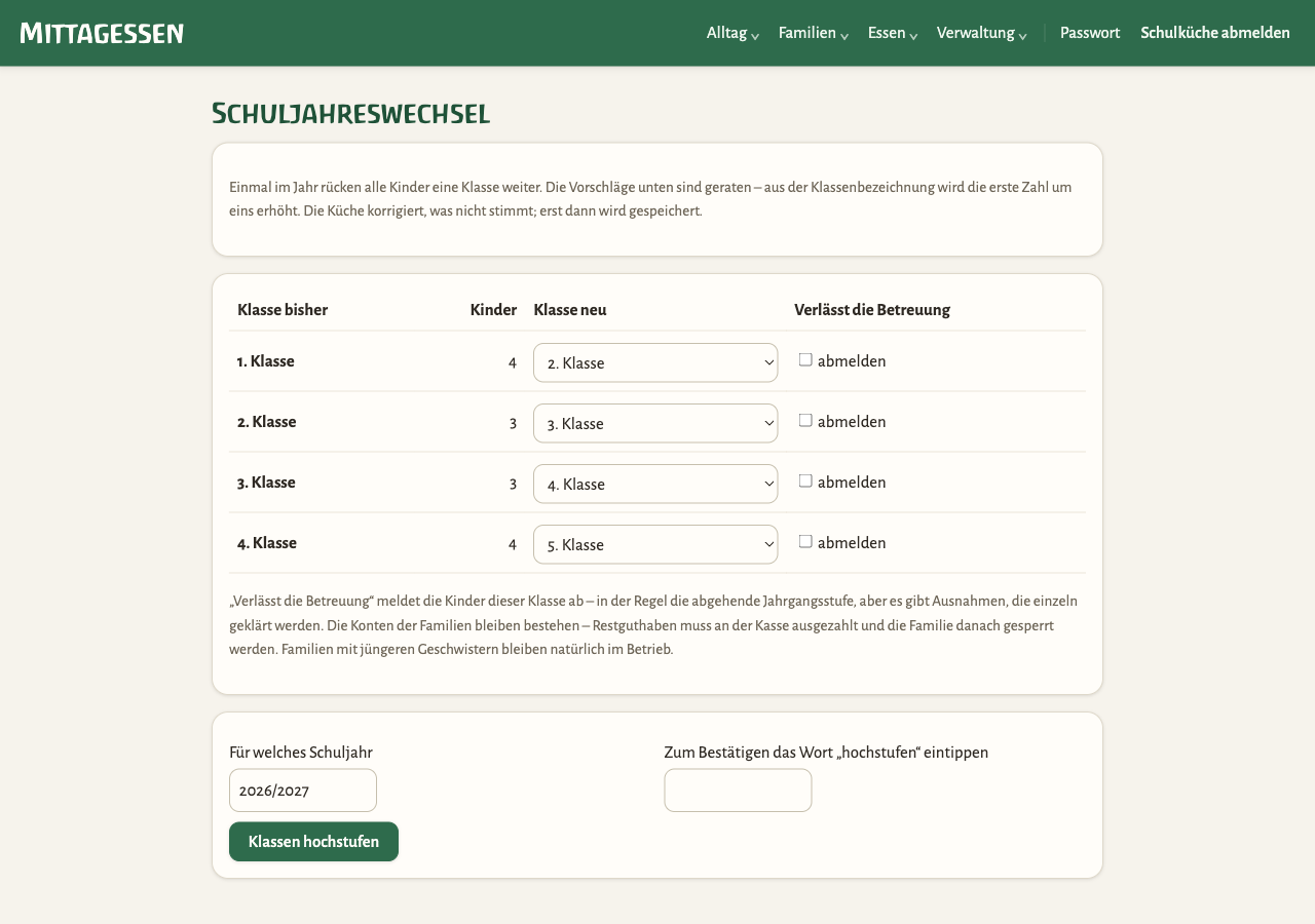 Schuljahreswechsel mit Klassen, Vorschlägen und Häkchen zum Abmelden